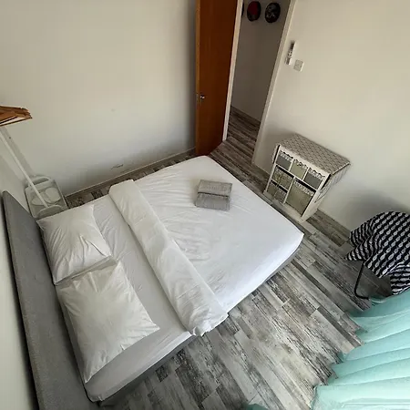 3 Bedroom Opposite Kyrenia Harbor Appartement *