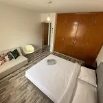 דירה 3 Bedroom Opposite Kyrenia Harbor *