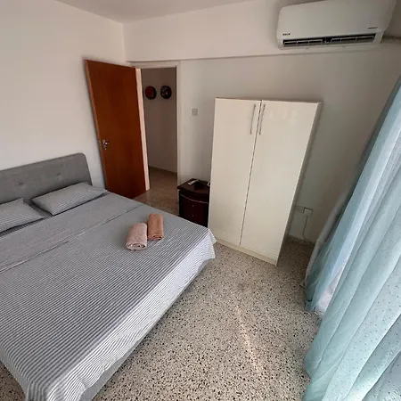 3 Bedroom Opposite Kyrenia Harbor * Kyrenia (Northern Cyprus)