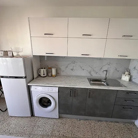 3 Bedroom Opposite Kyrenia Harbor Daire