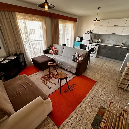 3 Bedroom Opposite Kyrenia Harbor *