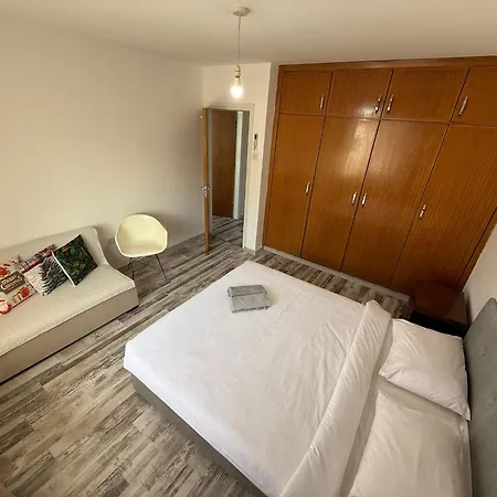 Apartment 3 Bedroom Opposite Kyrenia Harbor *