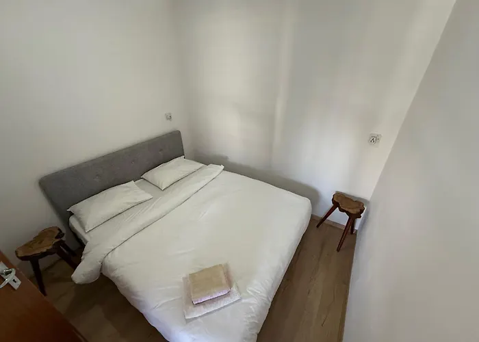 アパート 3 Bedroom Opposite Kyrenia Harbor キレニア