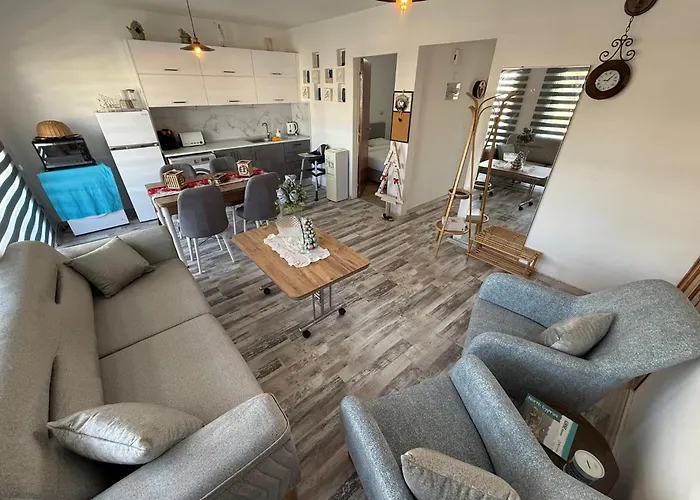 3 Bedroom Opposite Kyrenia Harbor