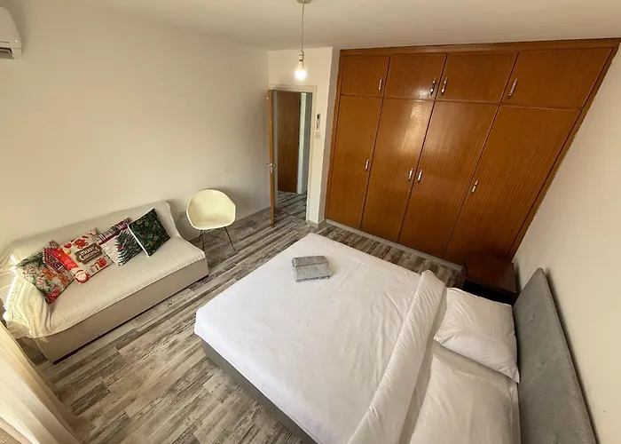 Apartament 3 Bedroom Opposite Kyrenia Harbor *